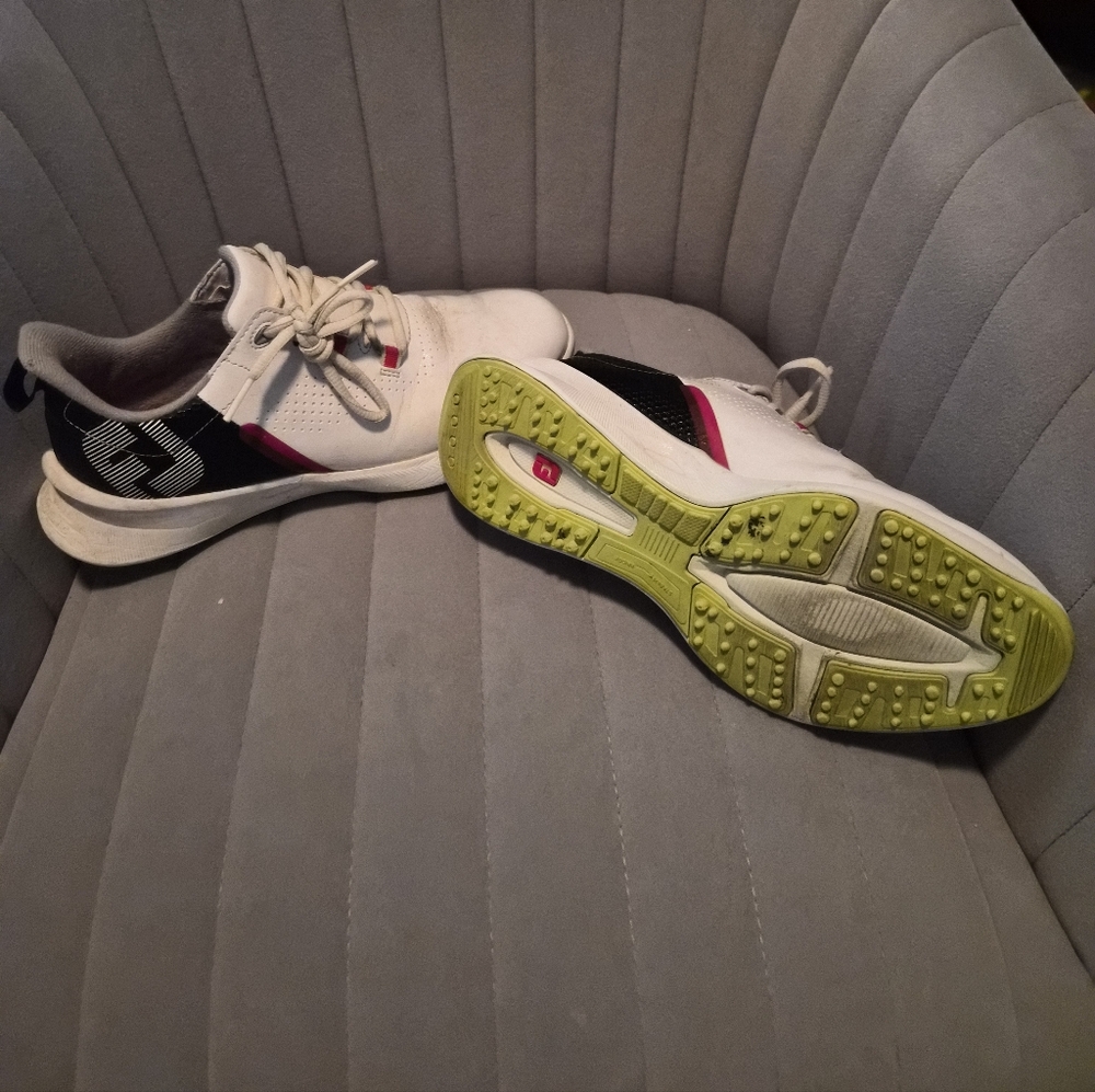 FootJoy Kids White Black Red Golf Sneakers with Lime Green Sole SIZE 4M.